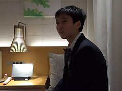 0777mw-4K-11Mbps-016535361af6750f0b69 Sultry Babe Gets Kinky Solo on Sofa Thrilling Herself Hot