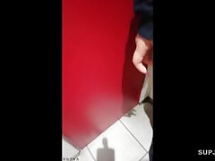 FC2-PPV-3244526 Sizzling Bikini Babe Lures You In With Her Seductive Curves