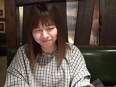 383REIW-123 Japanese Teen Kaede Fuyutsuki Shows Her Sexy Racequeen Skills