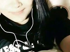 ublVwE3r Japanese Girl Delivers Steamy Blowjob & Pussy Showdown on Bus Trip