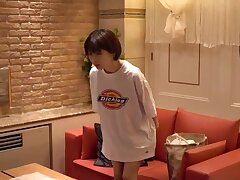 p2.11 Shy Japanese Beauty's Steamy Encounter on a Busy Bus Ride