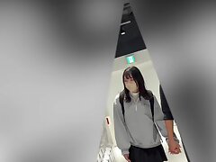 17211 Sizzling Temptress Dries His Thirst With Fiery Oral Expertise