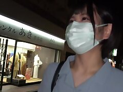 586HNHU-0054 Seductive Maki Hojo Teases Her Pussy at the Workplace Desk