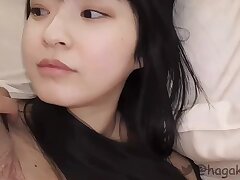 VmeZmhjj Sizzling MILF Lures You to SexyMilfDatenet for Unforgettable Nights!