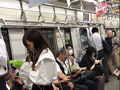 sugusoko122_36style Hot Japanese Beauties Take Turns Giving Sensual Oral Delights