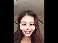 JbJkl3Op Sexy Japanese Girl Pleasures Herself Alone