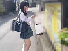 aochan2 Sensual Model Enjoys Intimate BF Moments with Tongue Tricks