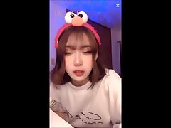 live67 Sexy Cosplayer Seduces Photographer for Intense Shoot Night